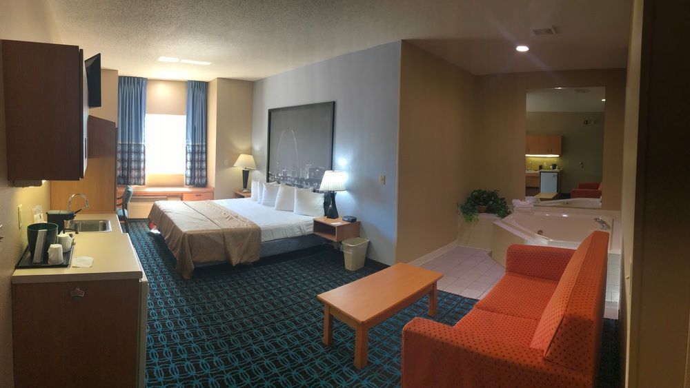 Sonesta Essential Hotel Blue Springs Extérieur photo
